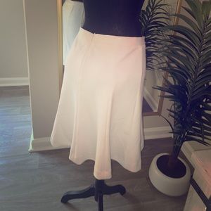 White flowy skirt